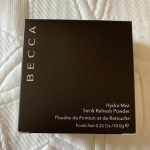 Becca Hydra-Mist Set and Refresh Powder